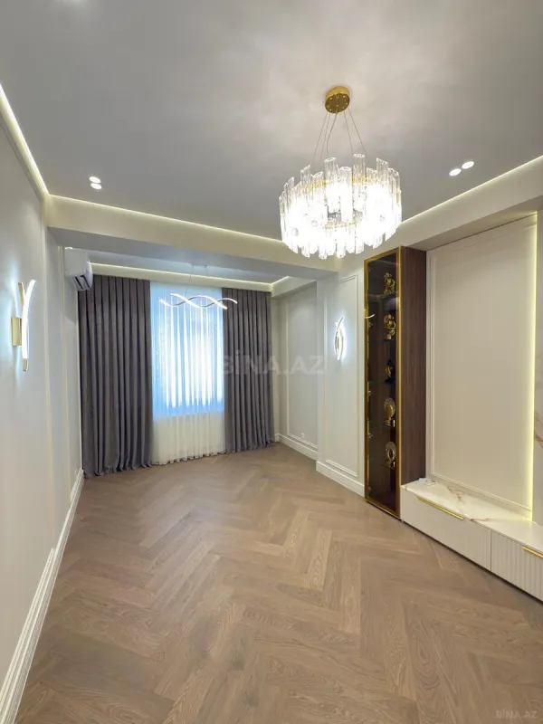 Satılır 3 otaqlı mənzil 85 m²