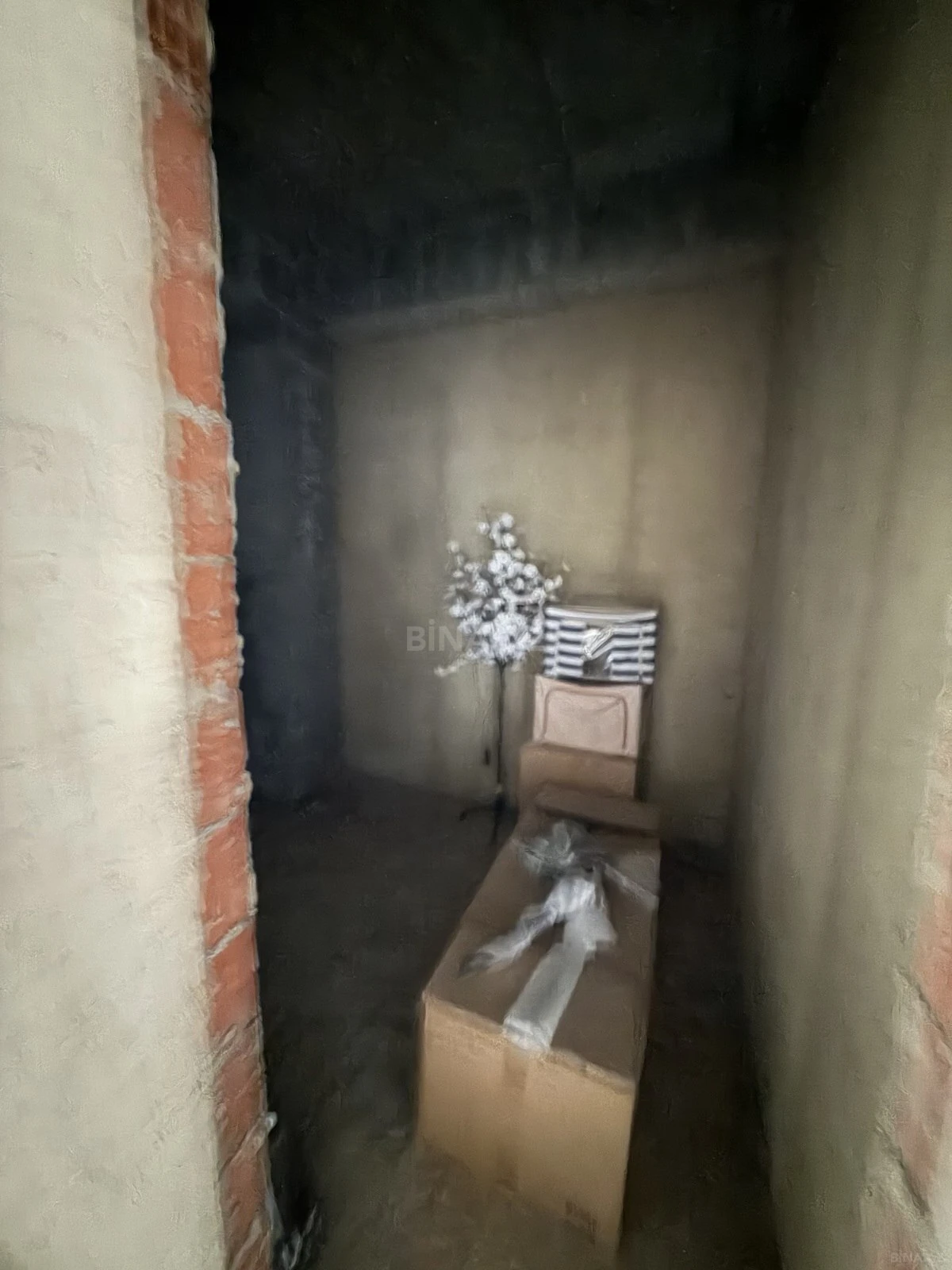 Satılır 3 otaqlı mənzil 220 m²