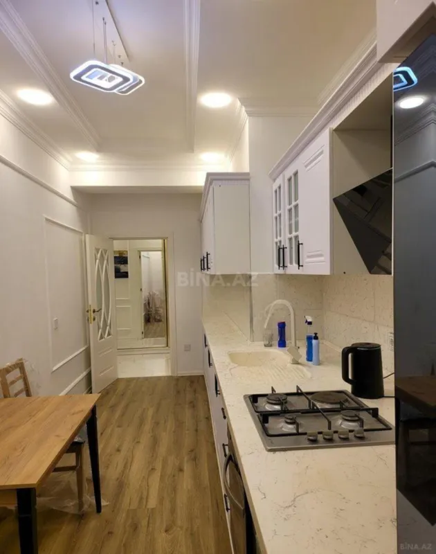 Satılır 2 otaqlı mənzil 85 m²