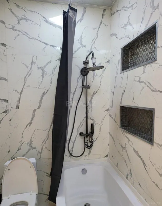 Satılır 2 otaqlı mənzil 85 m²