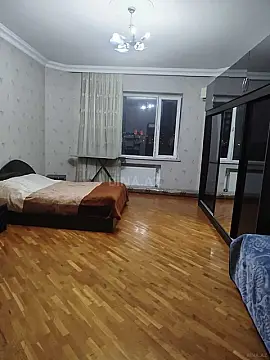 Satılır 4 otaqlı mənzil 96 m²