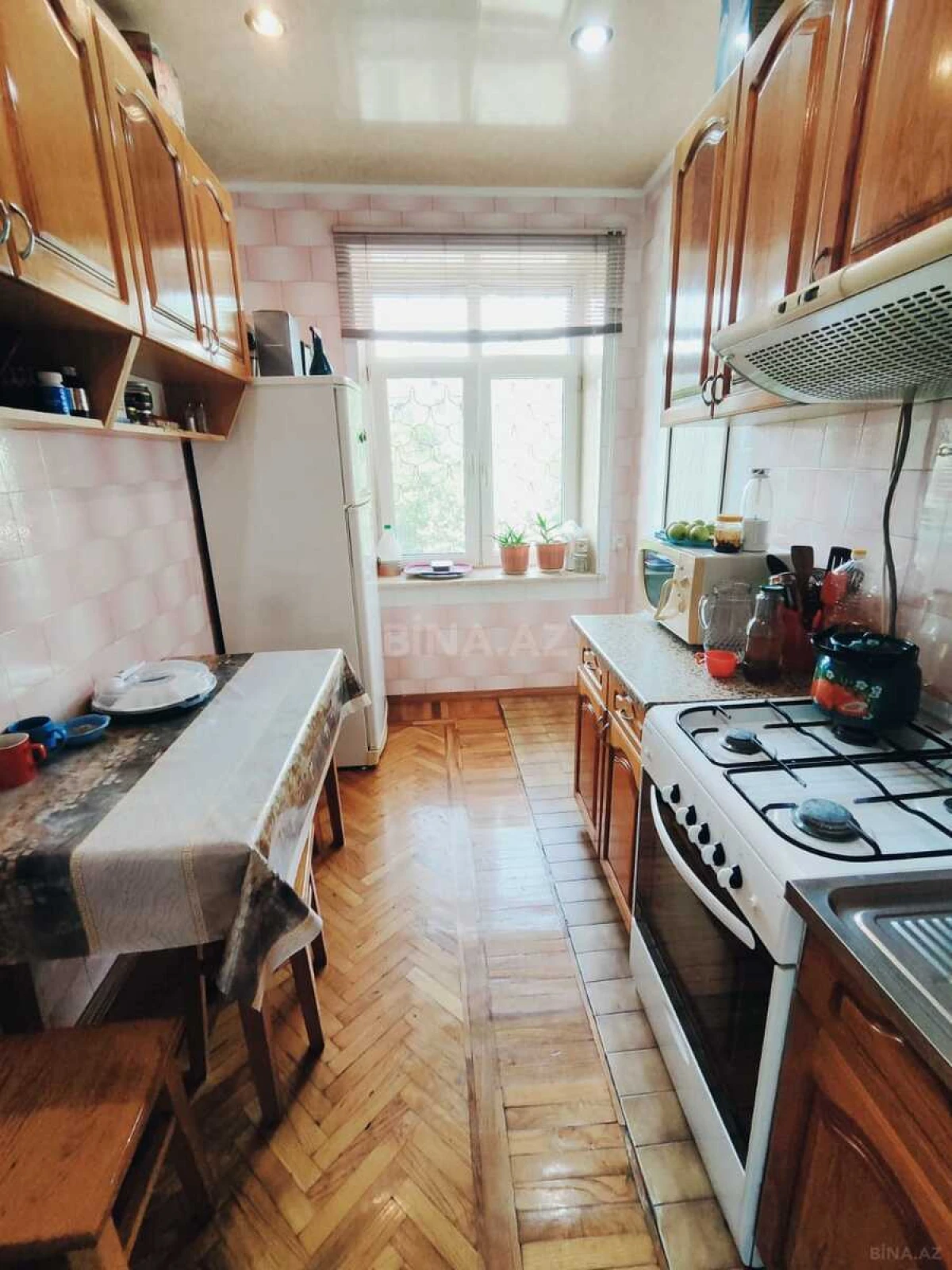 Satılır 4 otaqlı mənzil 96 m²