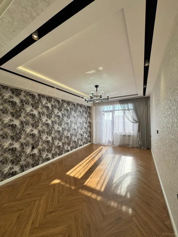 Satılır 3 otaqlı mənzil 115 m²