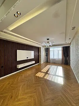 Satılır 3 otaqlı mənzil 115 m² — Bakı, Həzi Aslanov qəs. 3 otaq 115.00 m²