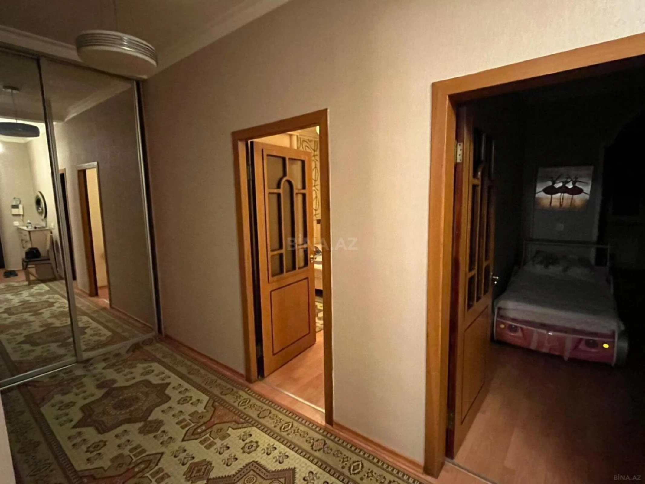 Kirayə verilir 3 otaqlı mənzil 90 m²