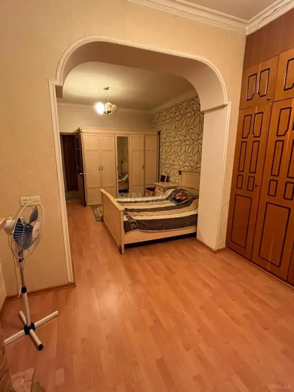 Kirayə verilir 3 otaqlı mənzil 90 m²
