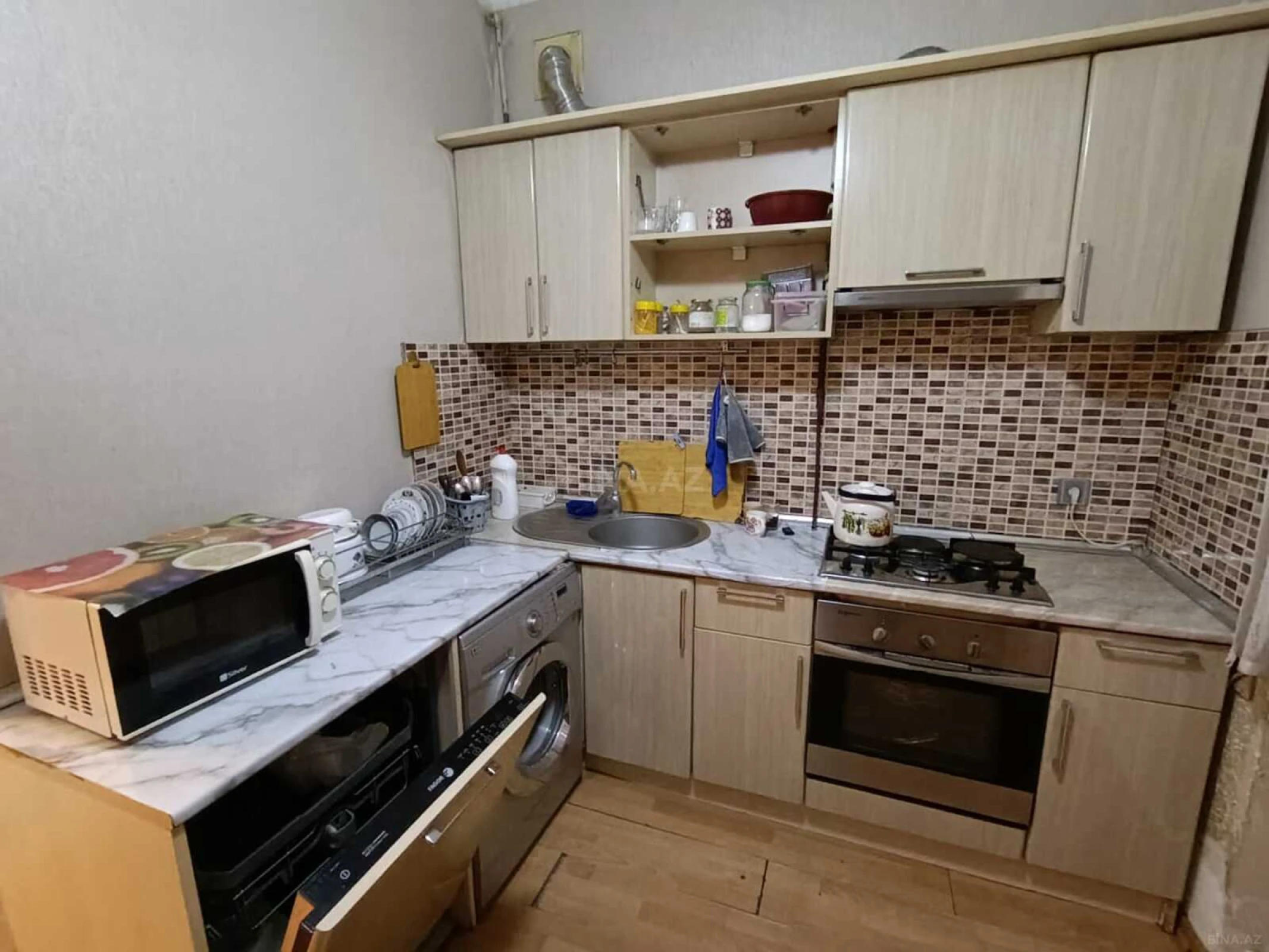 Kirayə verilir 3 otaqlı mənzil 90 m²