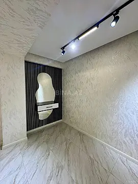 Satılır 3 otaqlı mənzil 115 m²