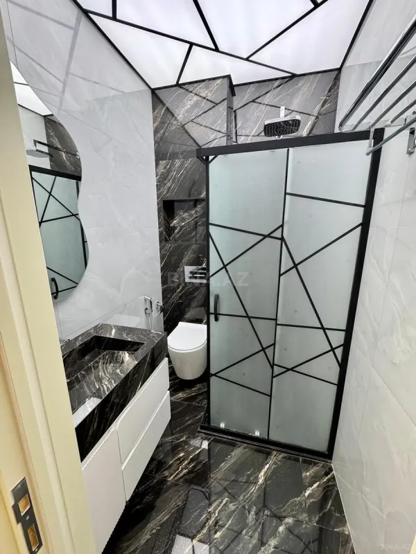 Satılır 3 otaqlı mənzil 115 m²
