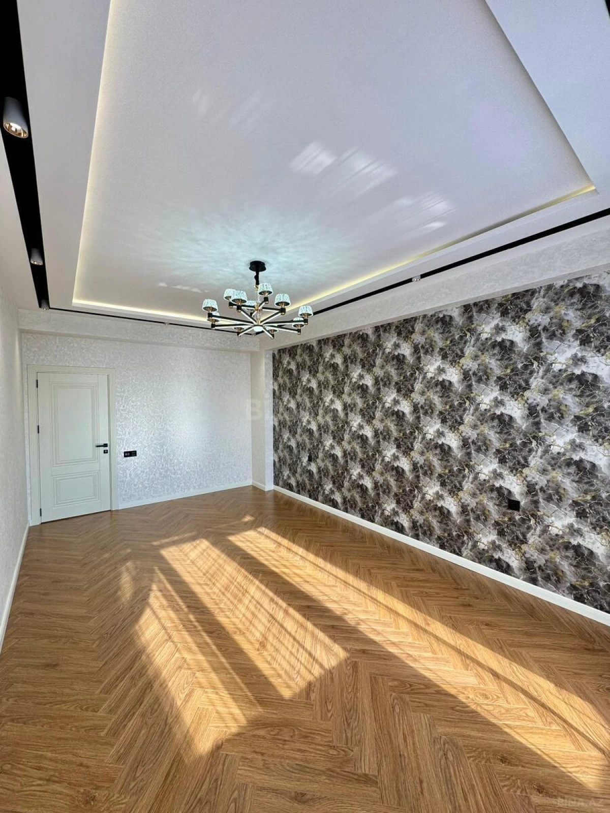 Satılır 3 otaqlı mənzil 115 m²