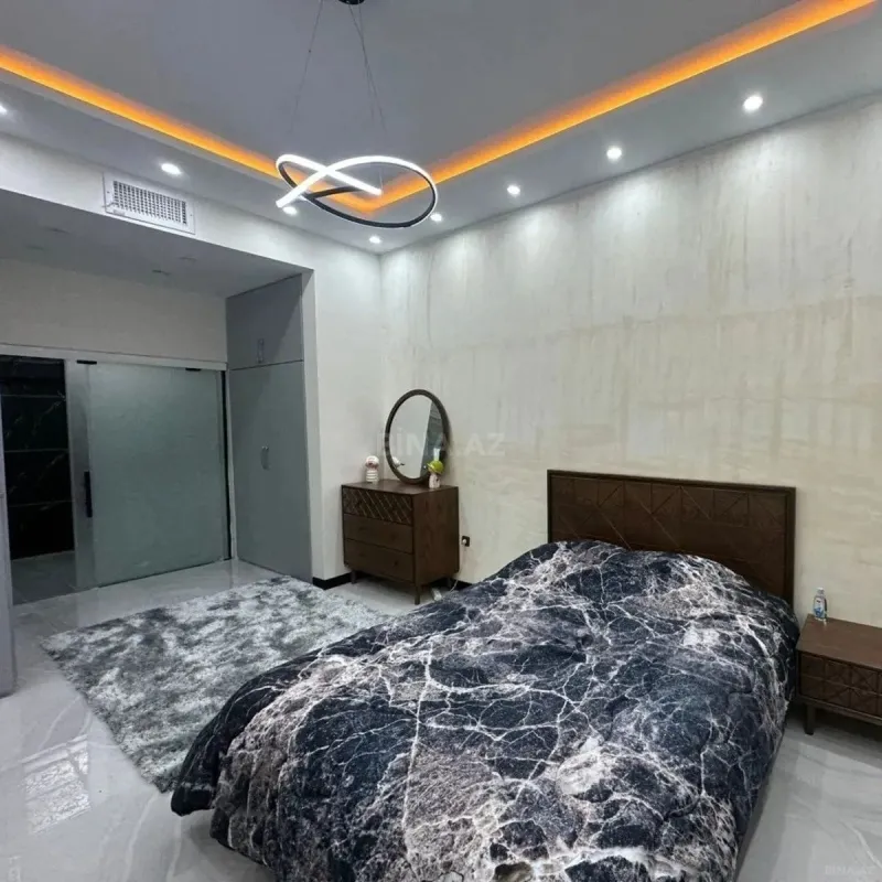 Kirayə verilir 4 otaqlı həyət evi 200 m²