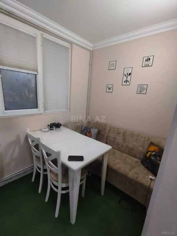 Satılır 2 otaqlı mənzil 65 m²