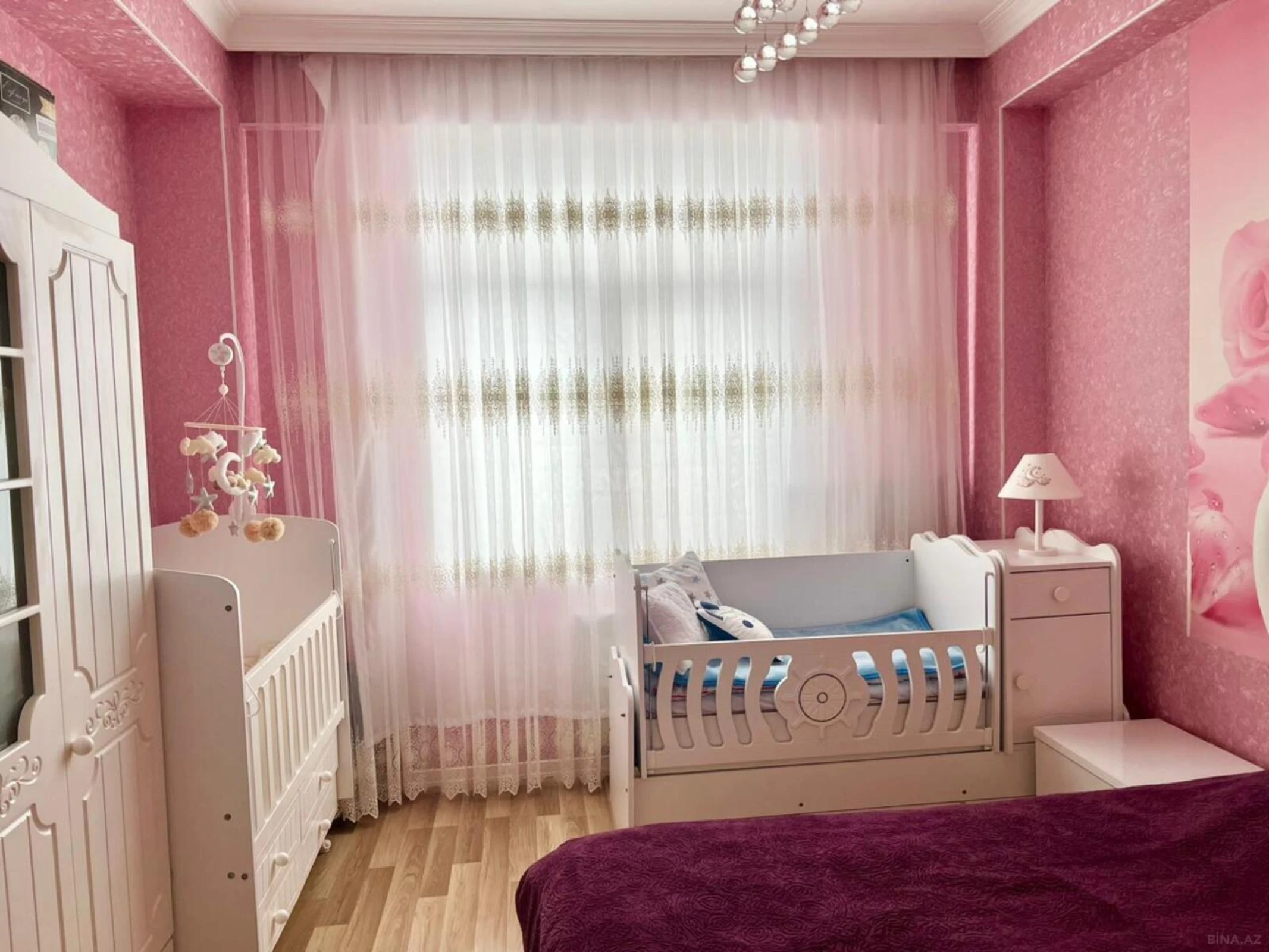 Satılır 2 otaqlı mənzil 68 m²