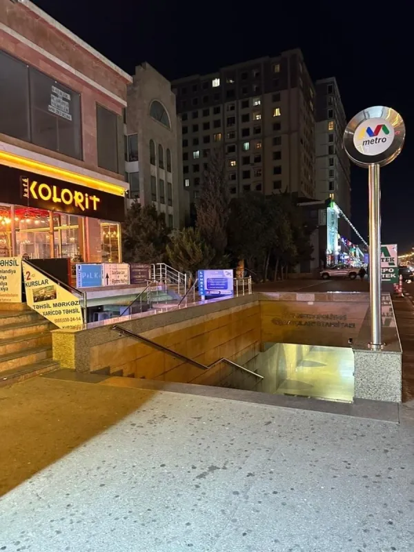 Satılır 3 otaqlı mənzil 122 m²