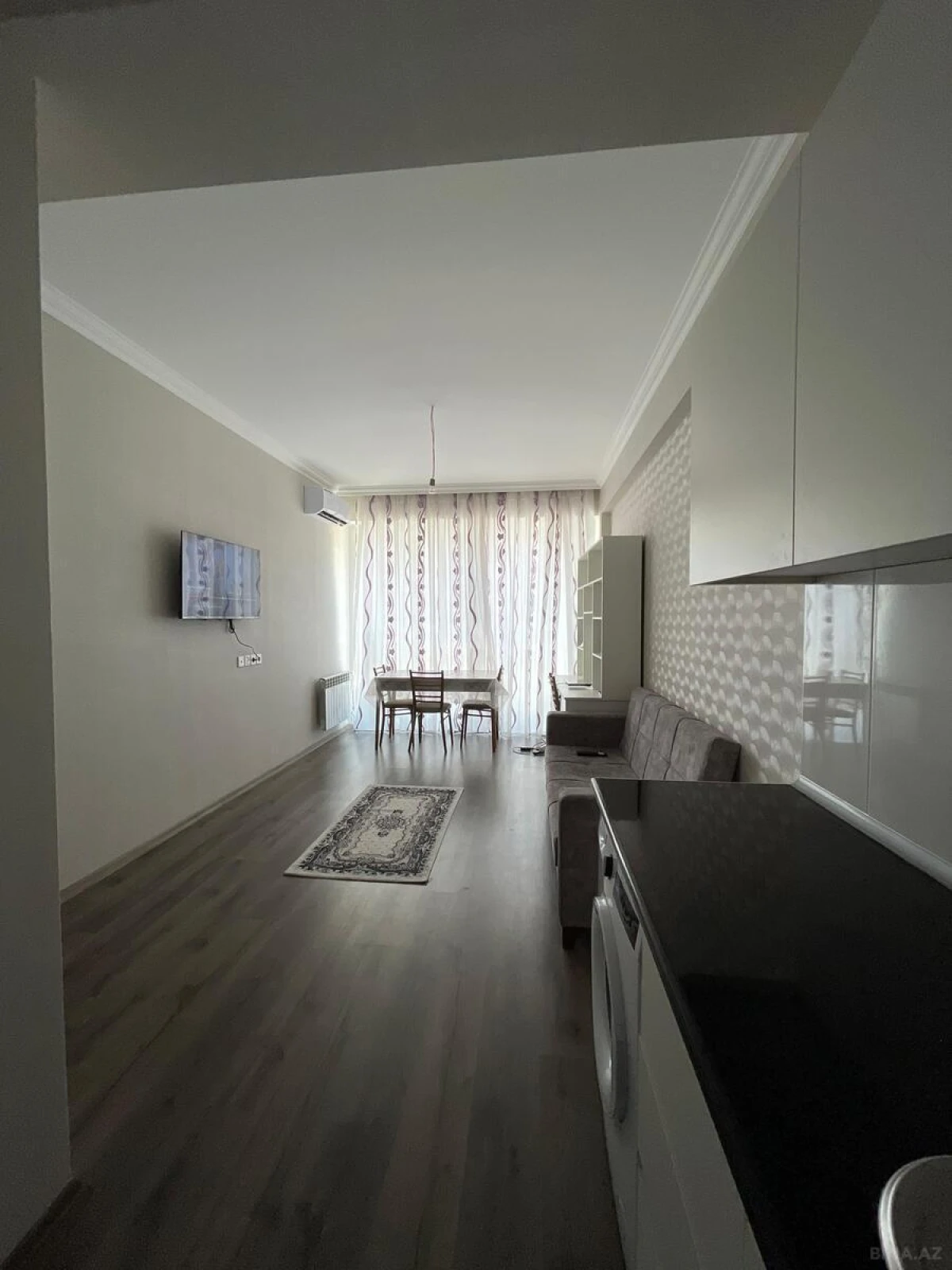 Kirayə verilir 2 otaqlı mənzil 65 m²