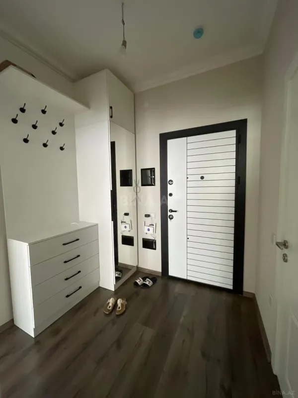 Kirayə verilir 2 otaqlı mənzil 65 m²