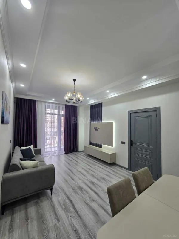 Satılır 2 otaqlı mənzil 85 m²