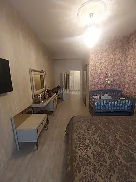 Satılır 3 otaqlı mənzil 129 m²