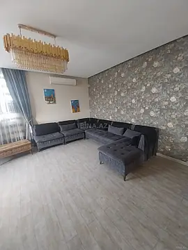 Satılır 3 otaqlı mənzil 129 m²