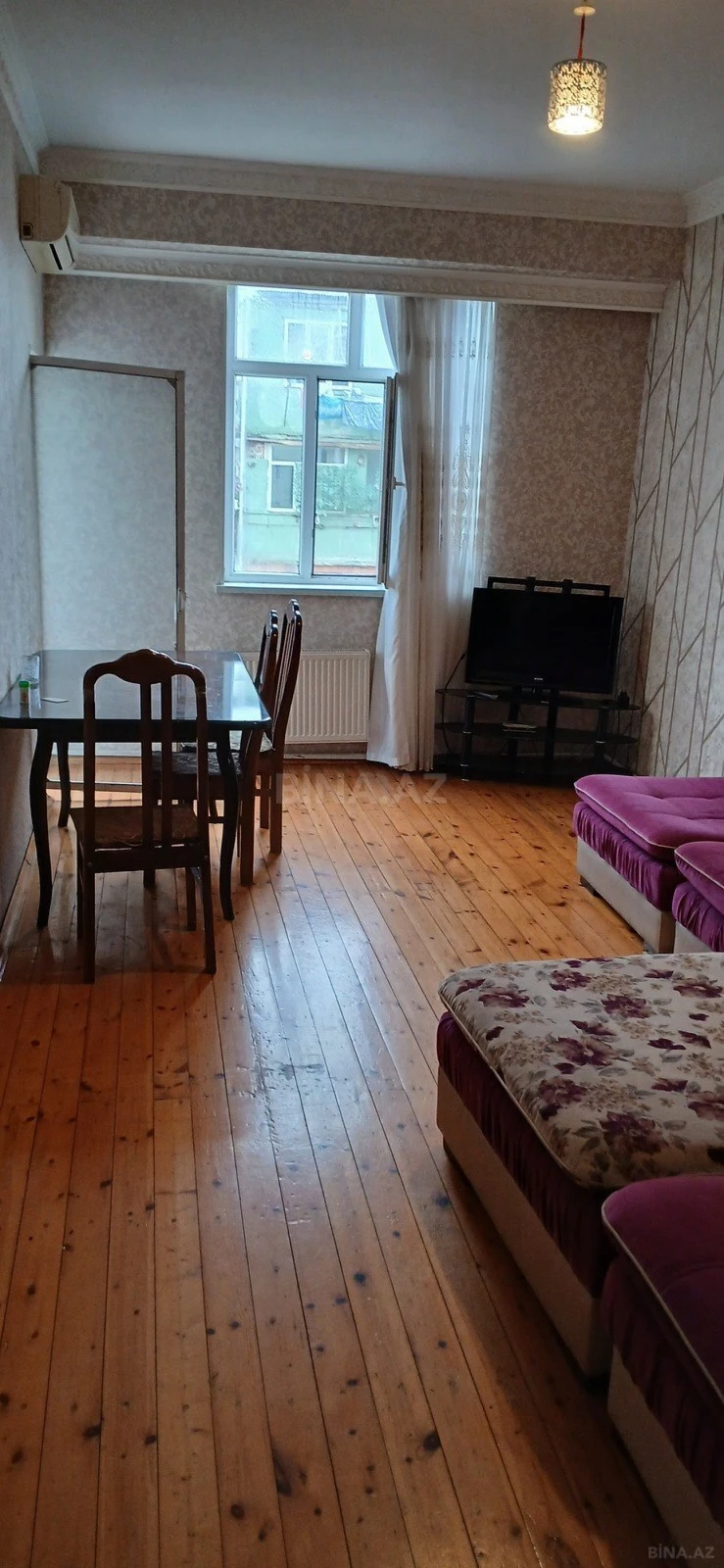 Kirayə verilir 2 otaqlı mənzil 60 m²