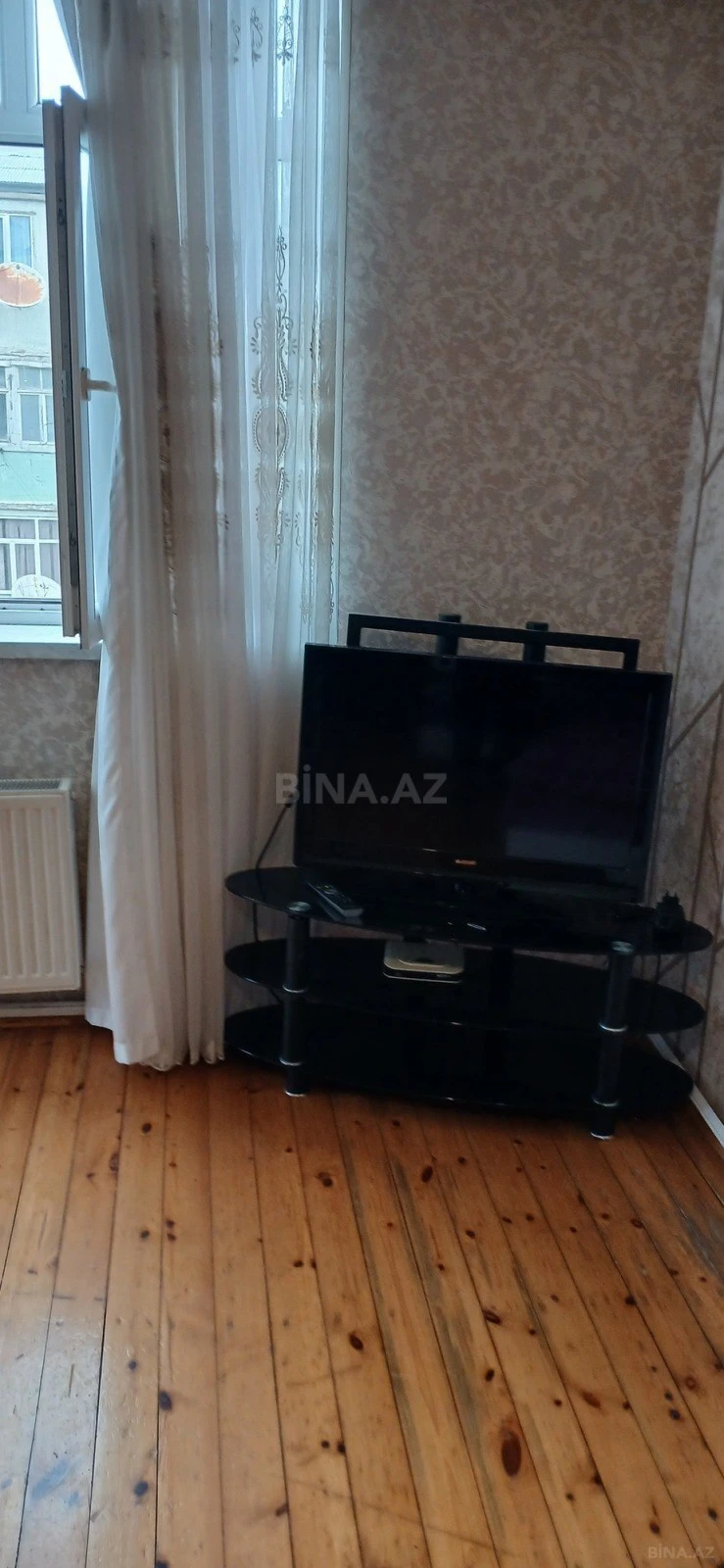 Kirayə verilir 2 otaqlı mənzil 60 m²