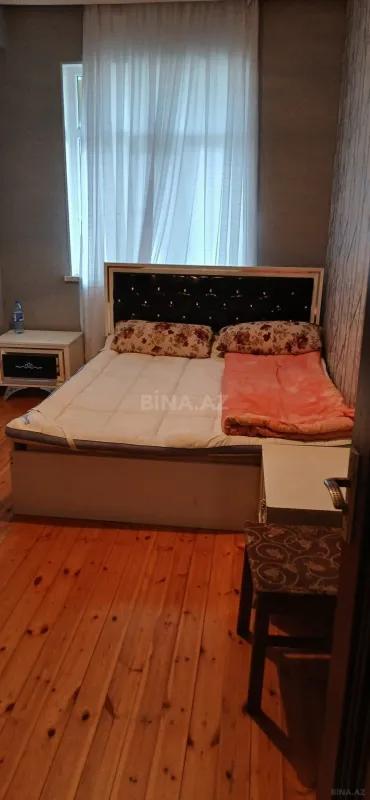 Kirayə verilir 2 otaqlı mənzil 60 m²