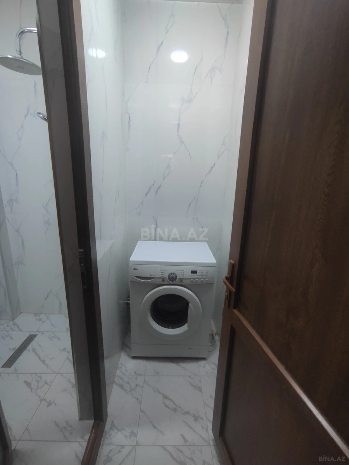 Satılır 3 otaqlı mənzil 106 m²