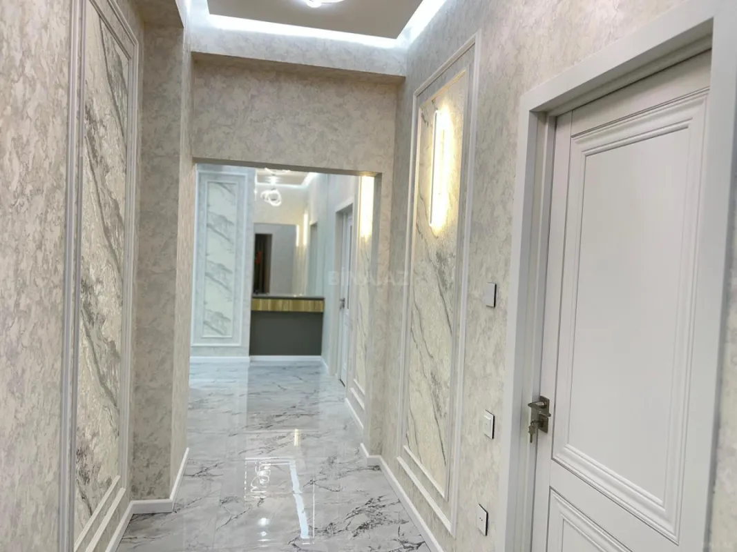 Satılır 3 otaqlı mənzil 120 m²