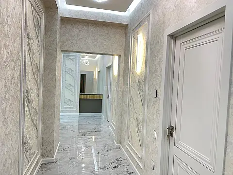 Satılır 3 otaqlı mənzil 120 m²