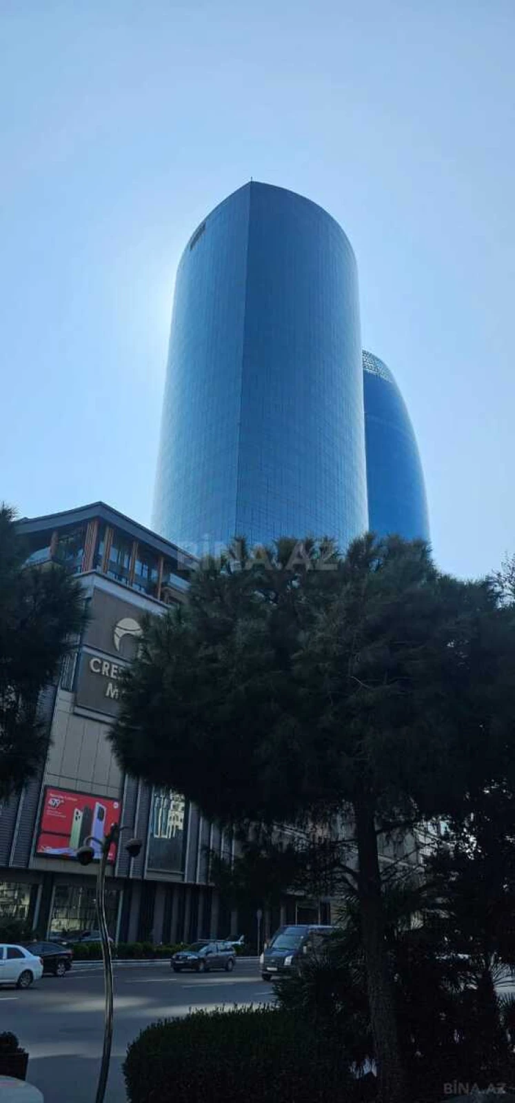 Satılır 3 otaqlı mənzil 139.7 m²