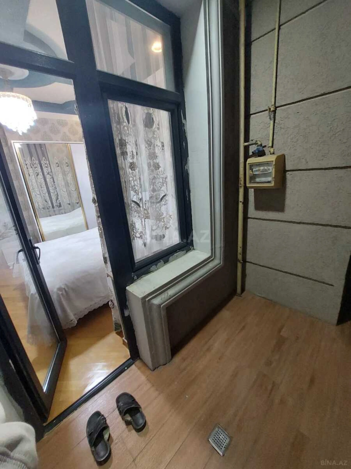 Satılır 5 otaqlı mənzil 152 m²