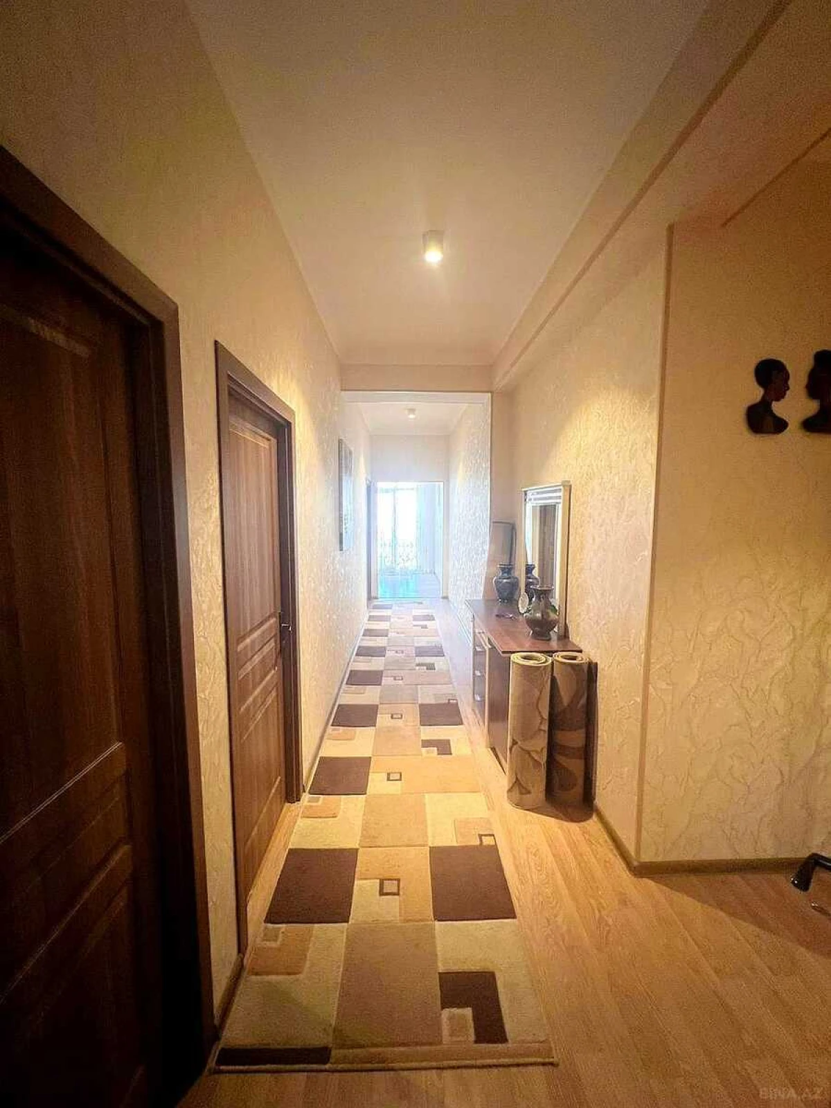 Satılır 3 otaqlı mənzil 115 m²