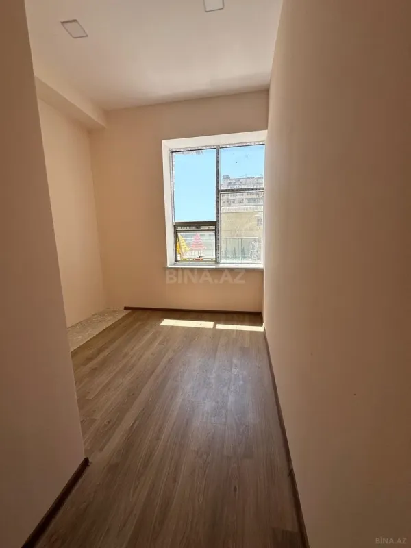 Satılır obyekt 125 m²