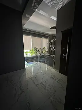 Satılır obyekt 125 m²