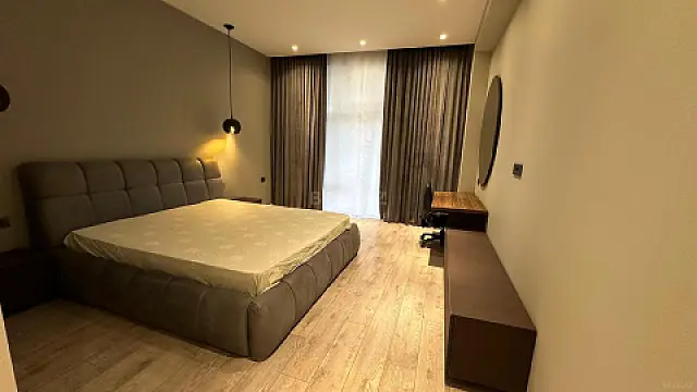 Satılır 3 otaqlı mənzil 105 m²