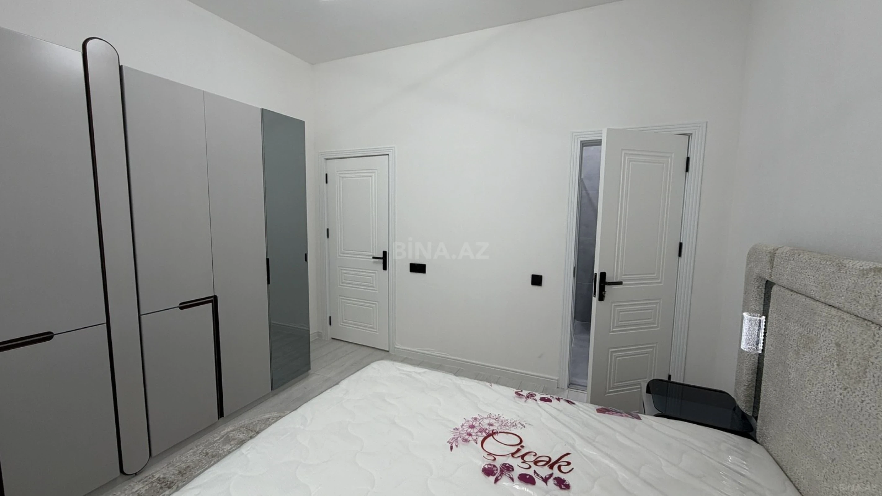Satılır 4 otaqlı həyət evi 170 m²