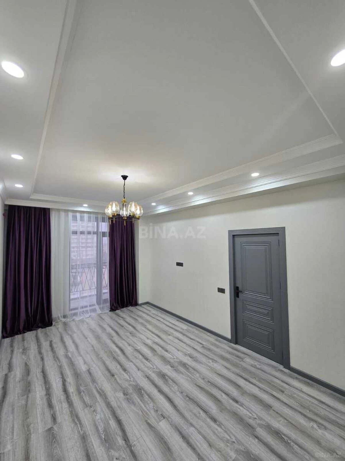 Satılır 2 otaqlı mənzil 86 m²