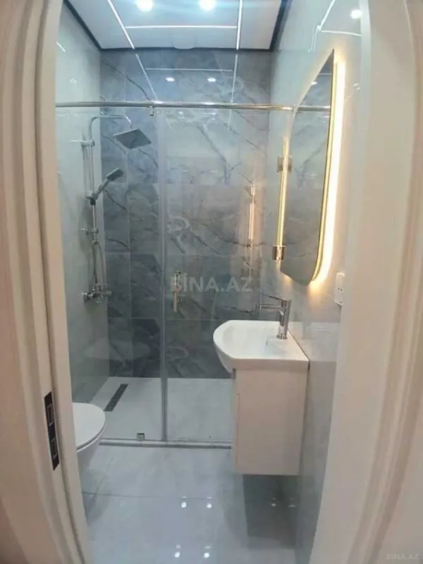 Satılır 2 otaqlı mənzil 96 m²