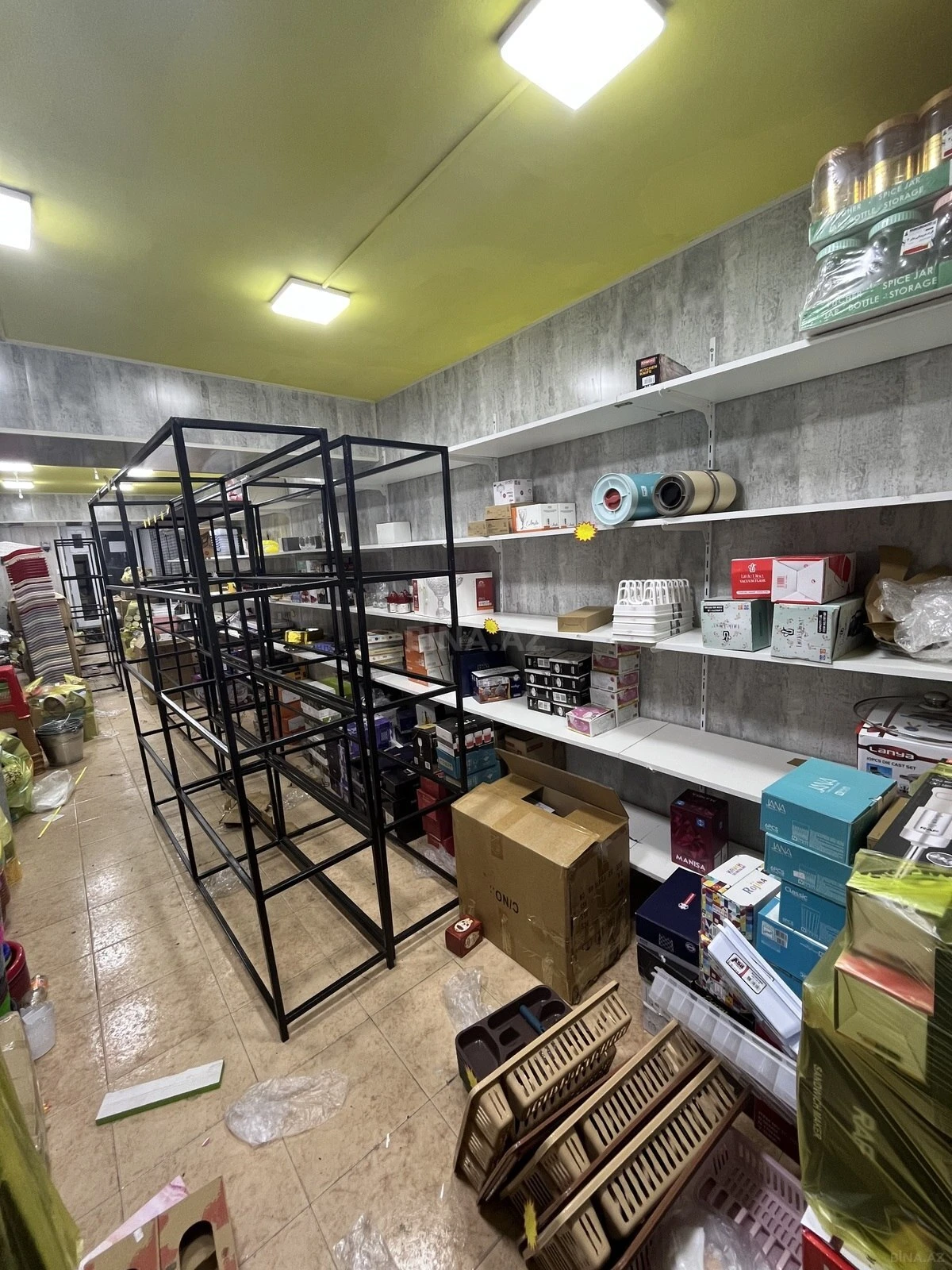 Kirayə verilir obyekt 55 m²