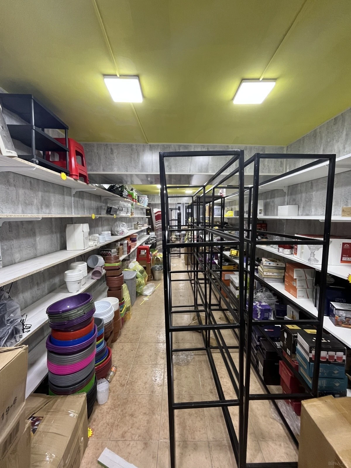 Kirayə verilir obyekt 55 m²