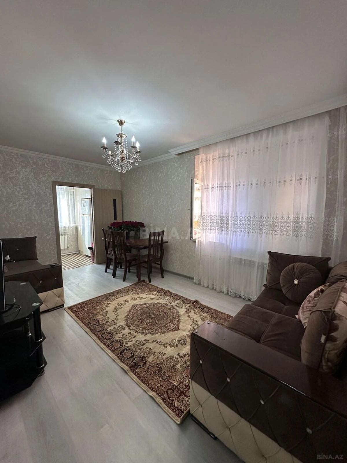 Kirayə verilir 2 otaqlı mənzil 50 m²