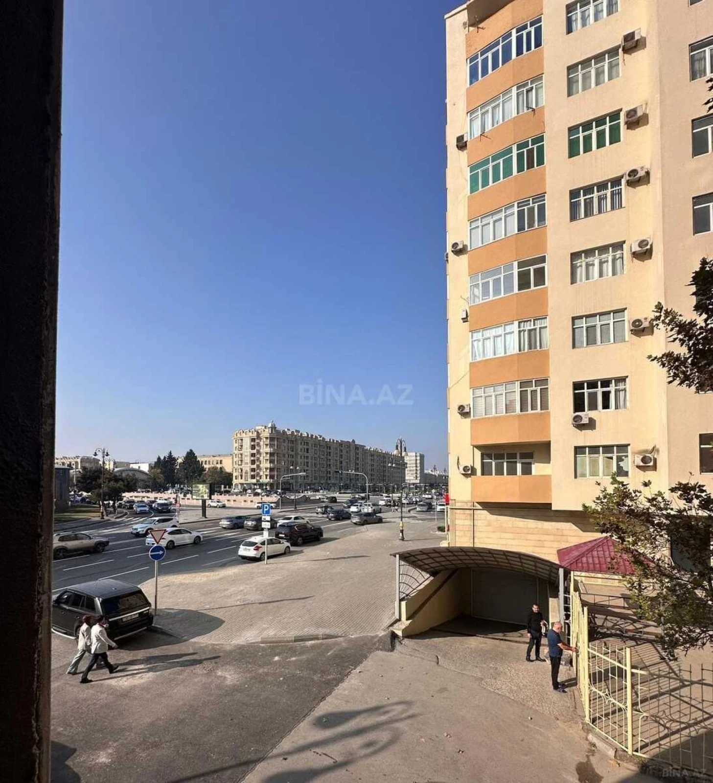 Kirayə verilir 2 otaqlı mənzil 50 m²