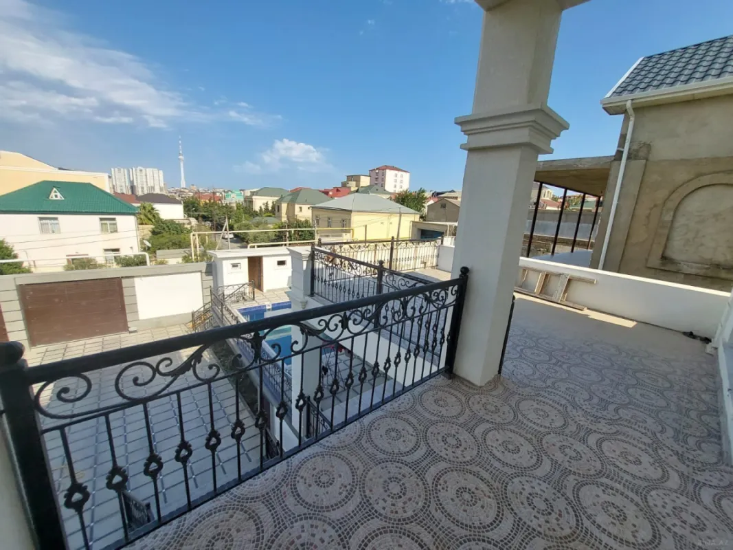 Satılır 7 otaqlı həyət evi 550 m²