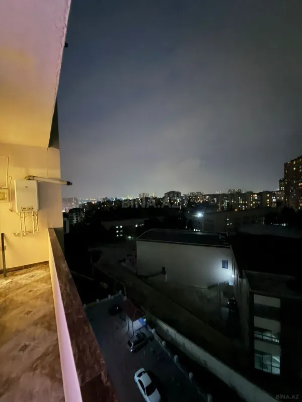 Satılır 3 otaqlı mənzil 150 m²