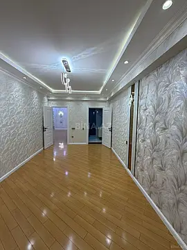 Satılır 3 otaqlı mənzil 150 m²