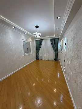 Satılır 3 otaqlı mənzil 150 m²