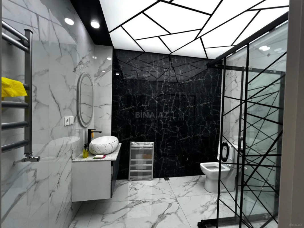 Satılır 2 otaqlı mənzil 88 m²