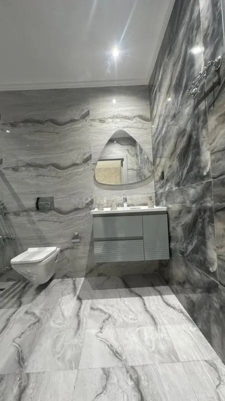 Satılır 2 otaqlı mənzil 79 m²