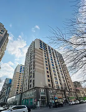 Satılır 2 otaqlı mənzil 79 m²