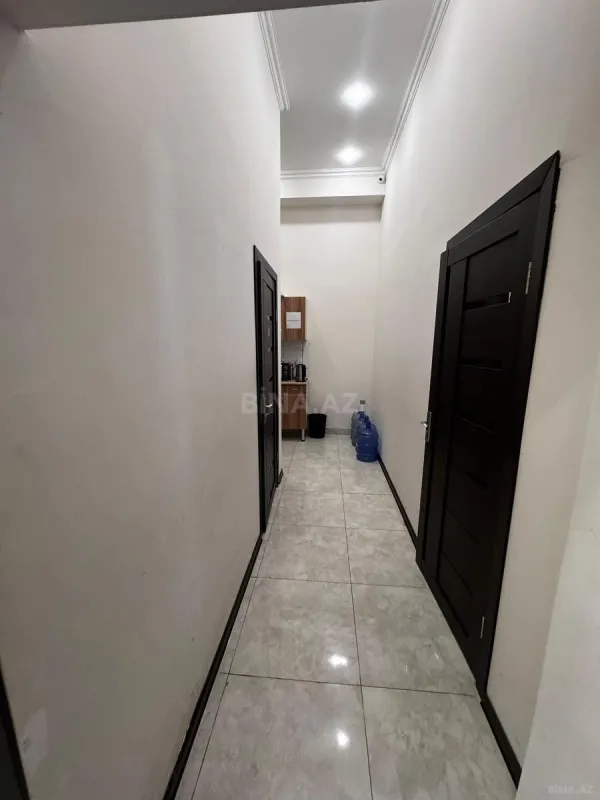 Satılır obyekt 105 m²